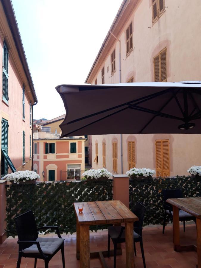 La Terrazza Panzió Varazze Kültér fotó