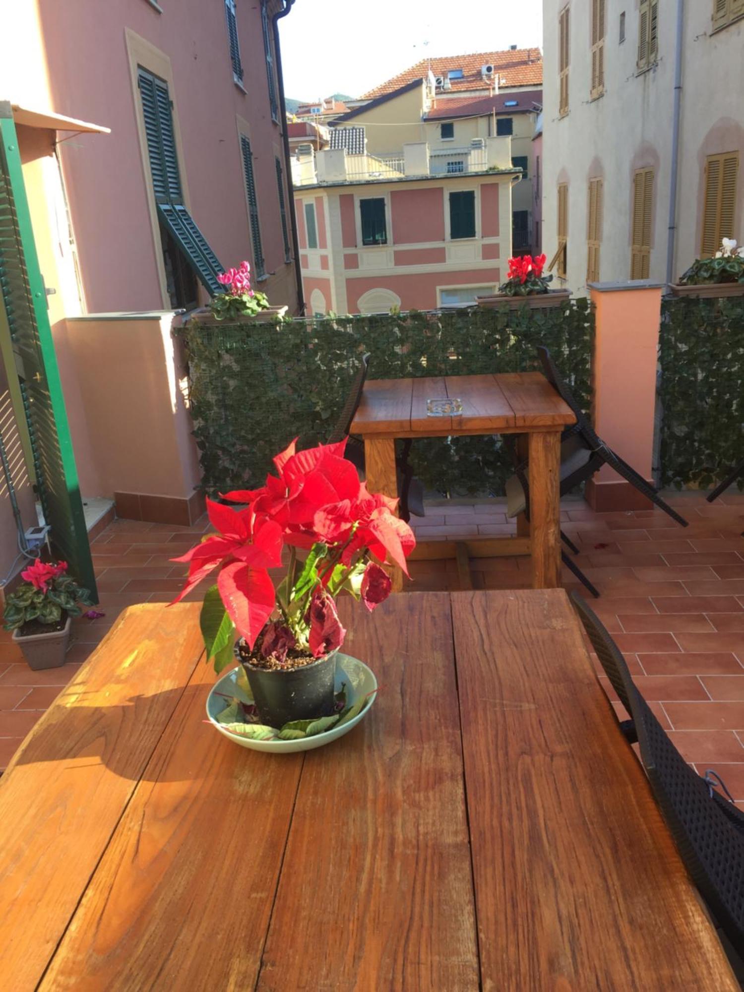 La Terrazza Panzió Varazze Kültér fotó